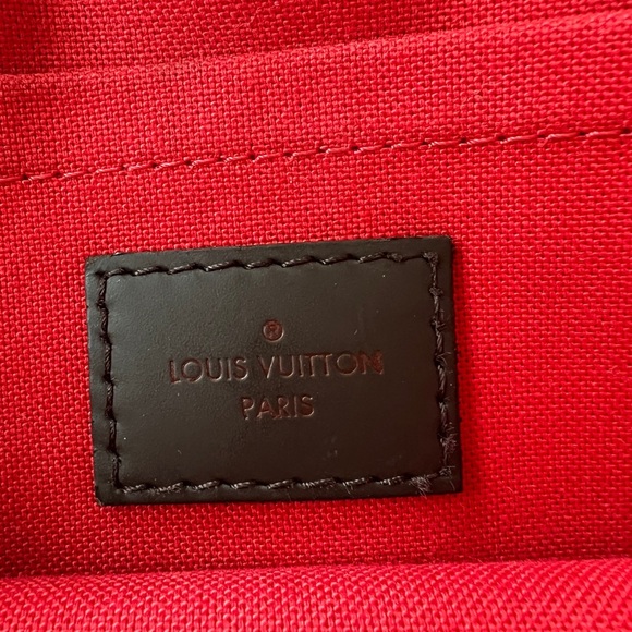 $1299 🅿️🅿️ - Authentic Louis Vuitton Favorite MM - Picture 11 of 13